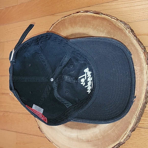 NWOT, Los Angeles Intentionally Distressed Baseball Hat - Picture 6 of 9